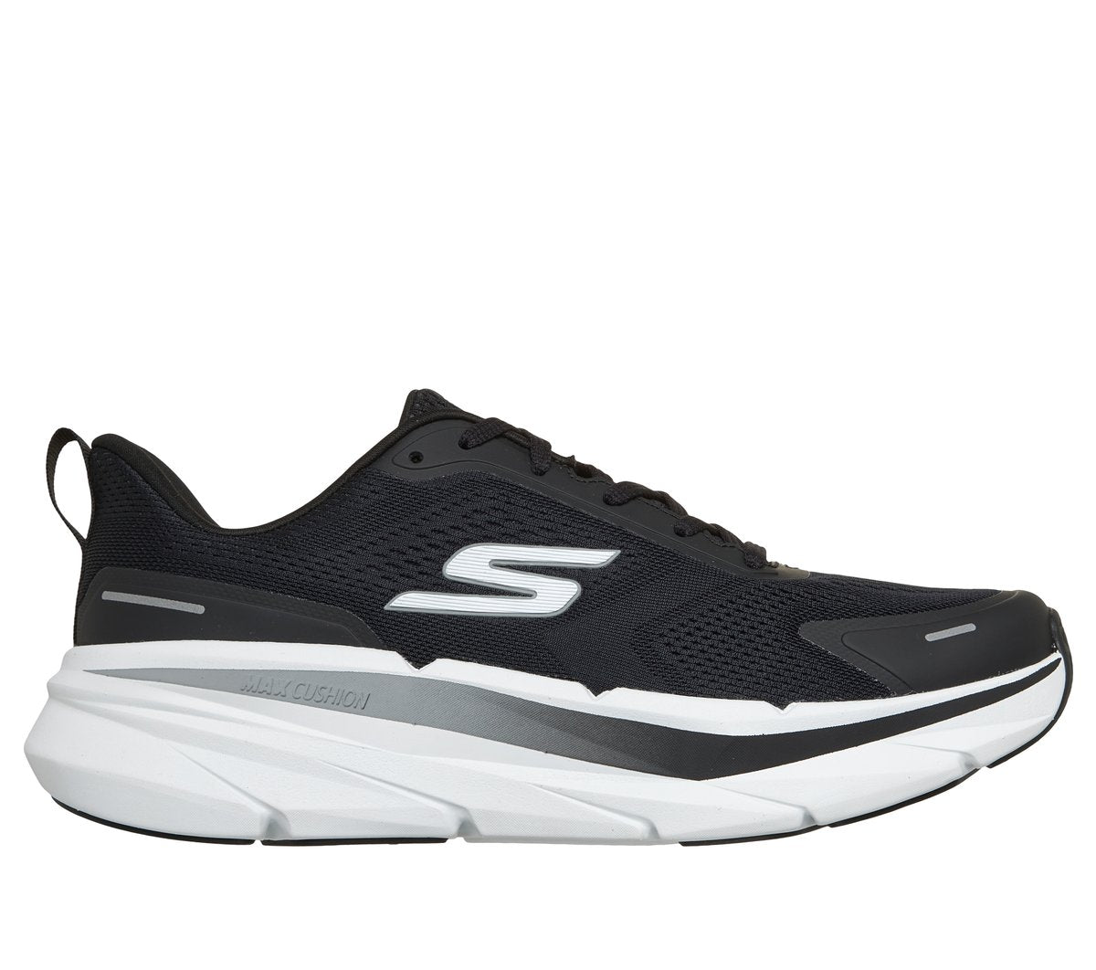 BLACK / WHITE,7.0,Extra Wide