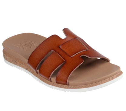 Skechers- Women BOBS Desert Kiss Low - Peak Look