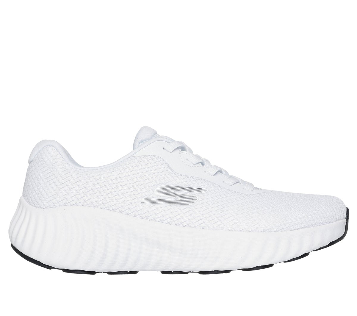 WHITE / BLACK,6.0,Medium