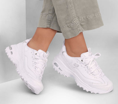 Skechers- Women D'Lites - Fresh Start