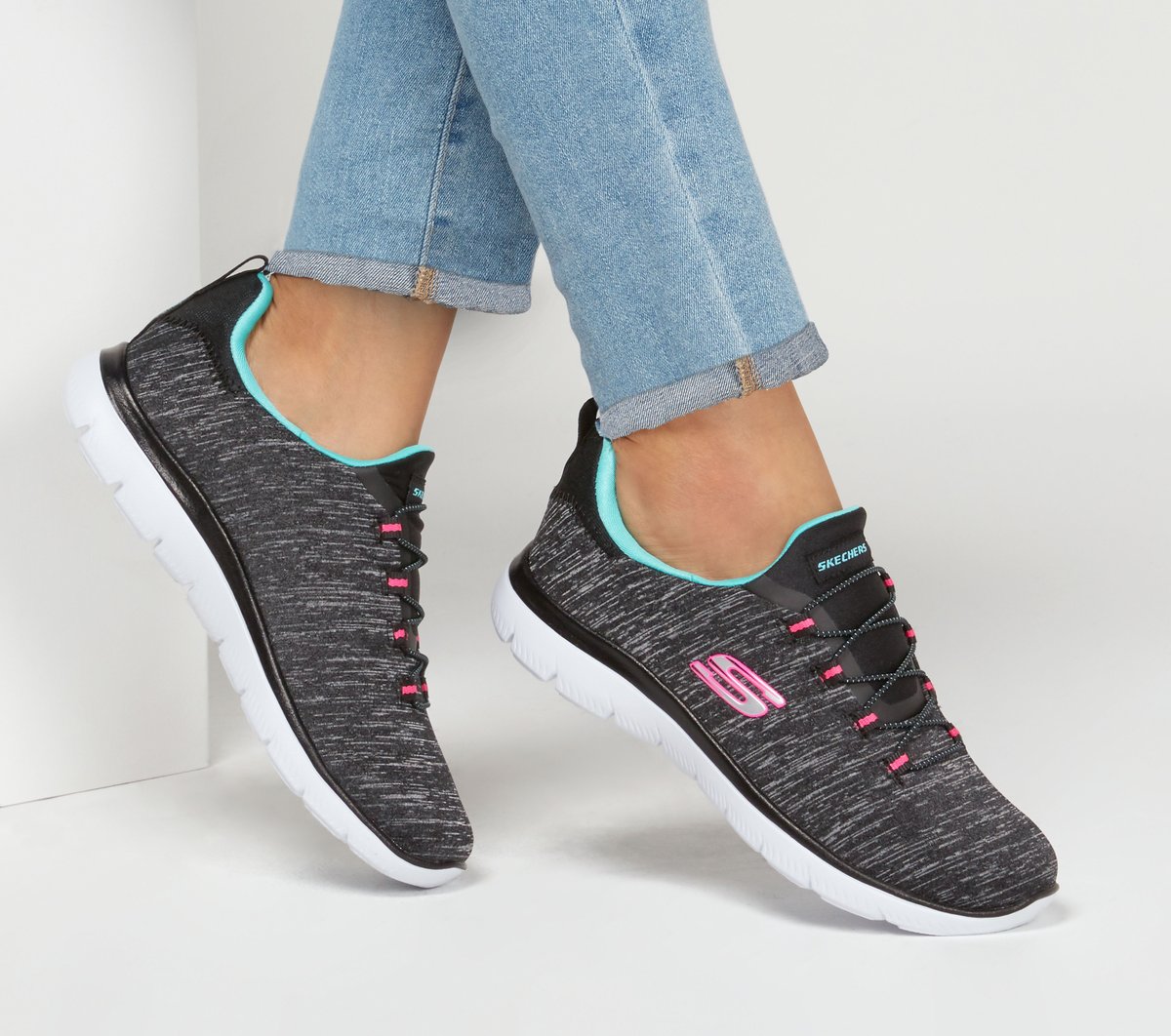 Skechers- Women Summits - Quick Getaway