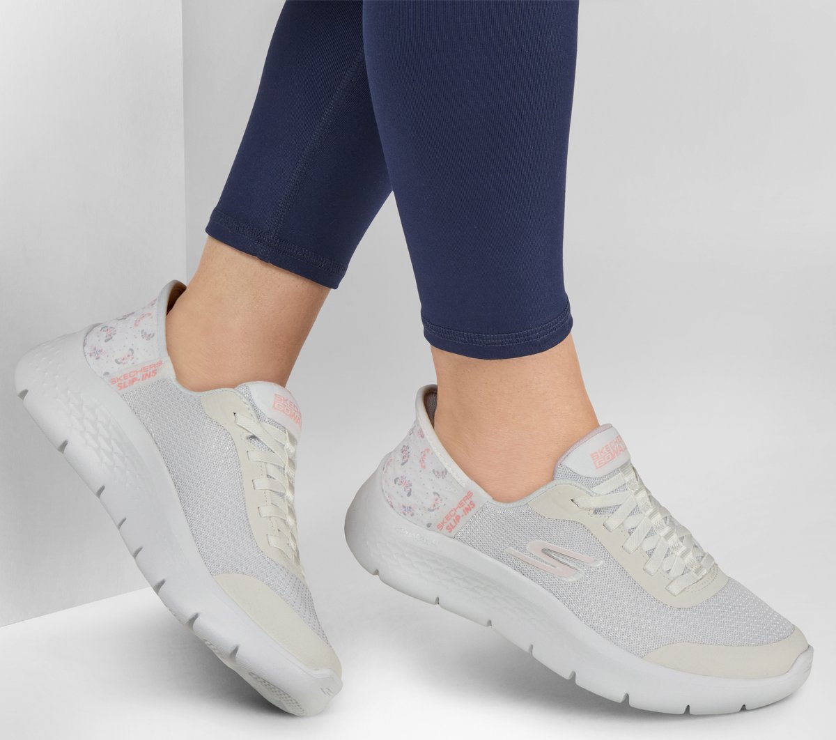 Skechers- Women Slip-ins: GO WALK Flex - Eva