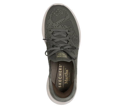 Skechers- Women Slip-ins Martha Stewart: Ultra Flex 3.0 - Back On Track