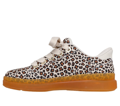 Skechers- Women Slip-ins Snoop Dogg: Courtside - Nature Girlz