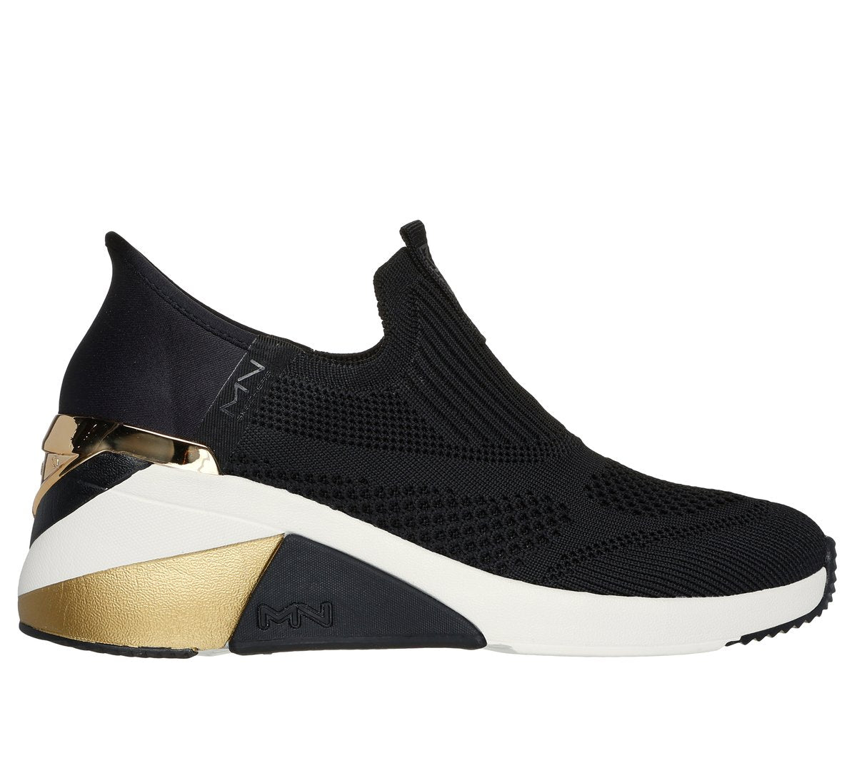 BLACK,6.0,Medium