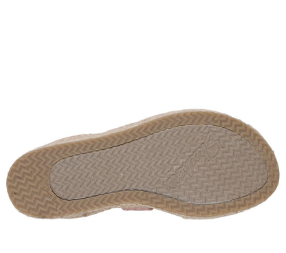 Skechers- Women Slip-ins x Martha Stewart: Beverlee Lux - Striking Beauty
