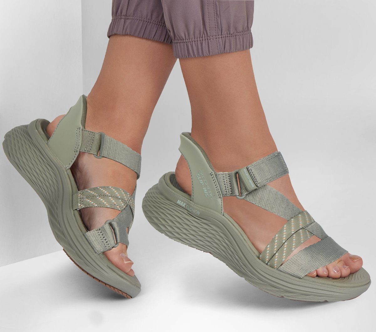Skechers- Women Slip-ins: Max Cushioning Elite 2.0 Sandal - Emery