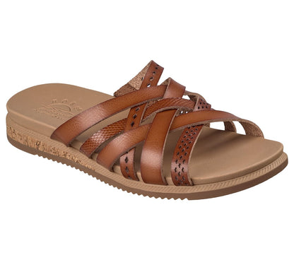 Skechers- Women BOBS Desert Kiss Low - Sunny Strolls