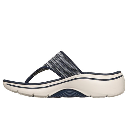 Skechers- Women|New Arrivals GO WALK Arch Fit 2.0 Sandal -Resort Day