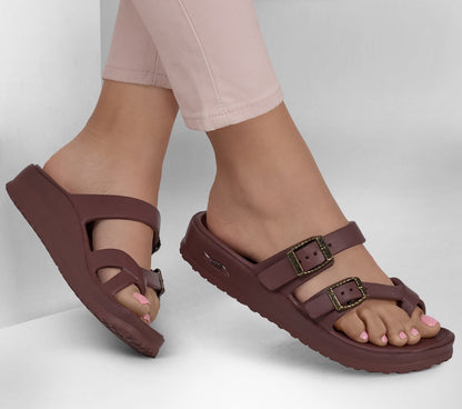 Skechers- Women Foamies: Arch Fit Cali Breeze 2.0 - Poppy