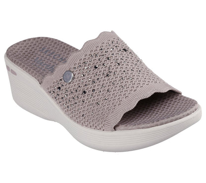 Skechers- Women Martha Stewart: Pier-Lite - Light Essence