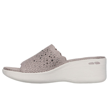 Skechers- Women Martha Stewart: Pier-Lite - Light Essence