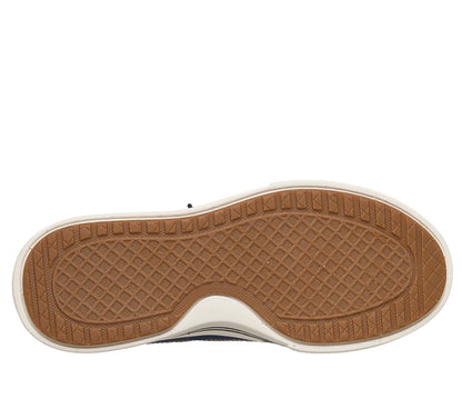 Skechers- Women Arch Fit Arcade - Find Ya There