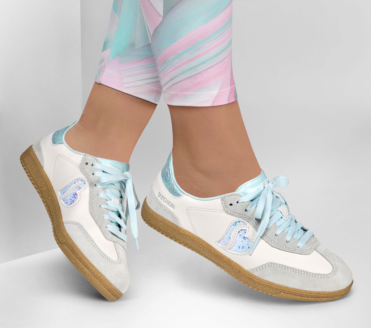 Skechers- Women Hotshot - Electric Heart