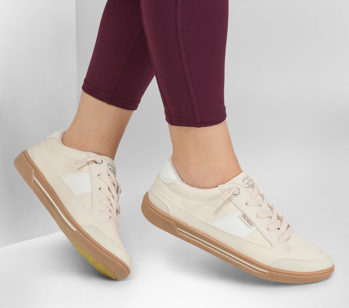 Skechers- Women BOBS B Cute 2.0 - Low Stride