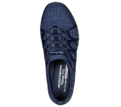 Skechers- Women Relaxed Fit: Breathe-Easy - Infi-Knity