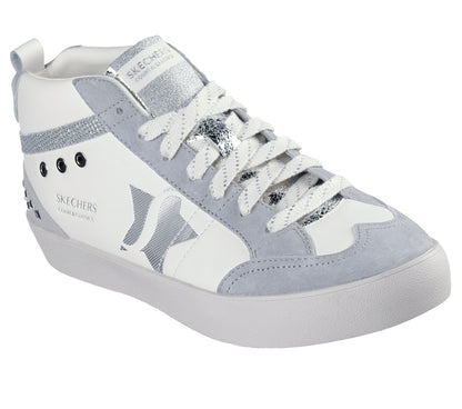 Skechers- Women Strand Star - Studded Step