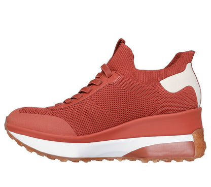 Skechers- Women Mark Nason: Upper Cut Neo Wedge - Juni