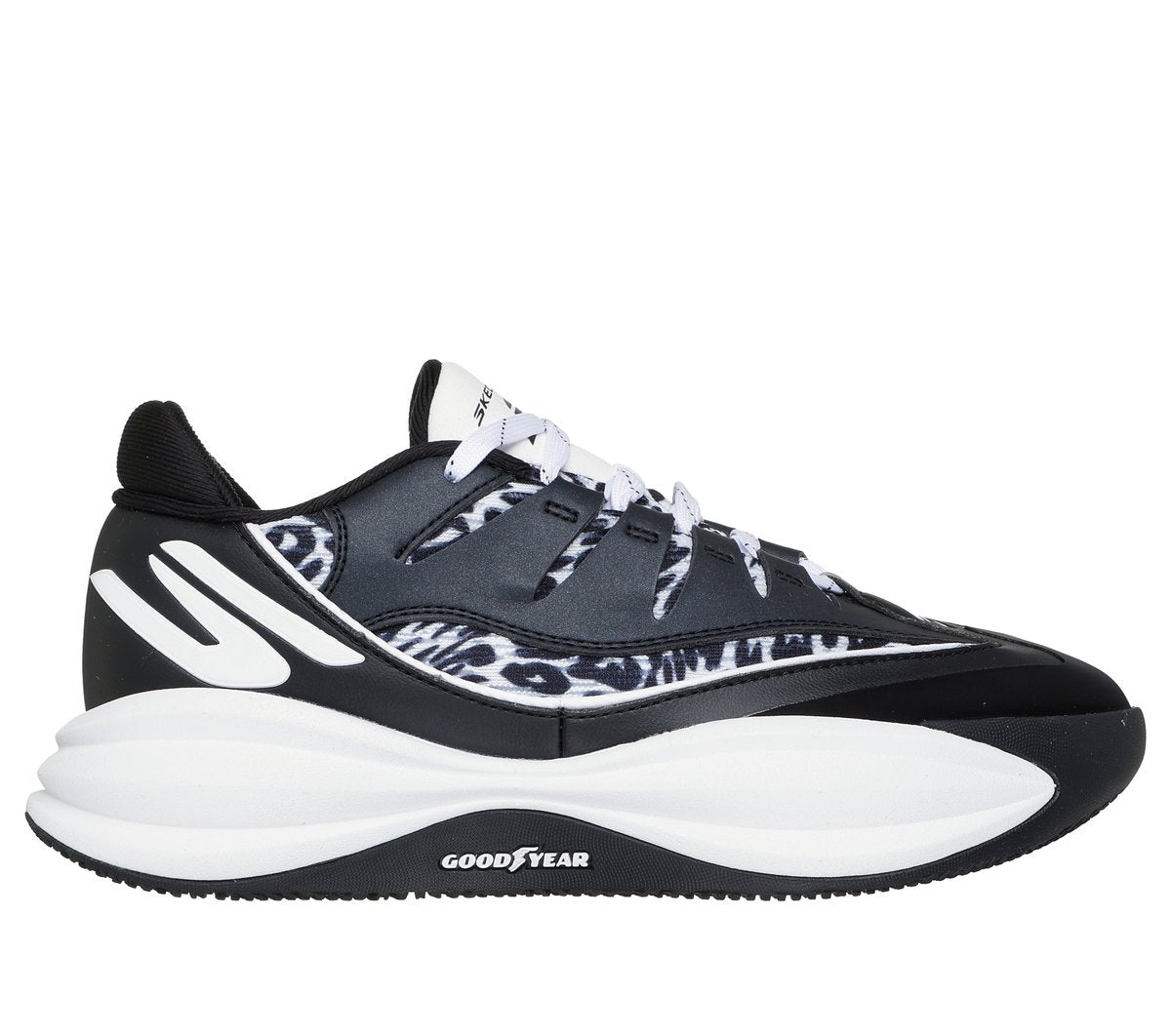 BLACK / WHITE,6.0,Medium