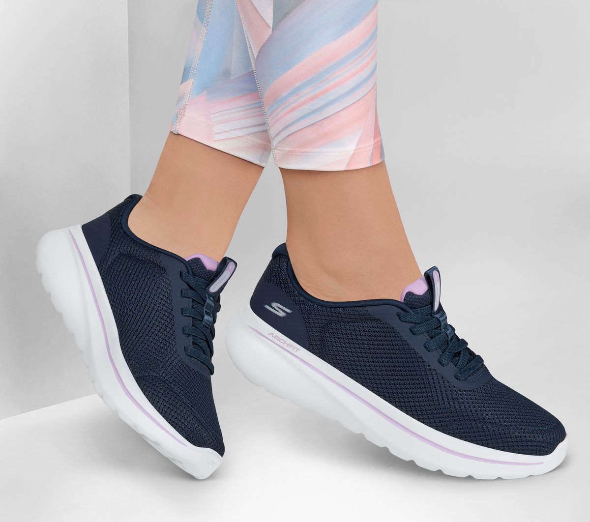 Skechers- Women GO WALK Arch Fit N-Joy - Amira
