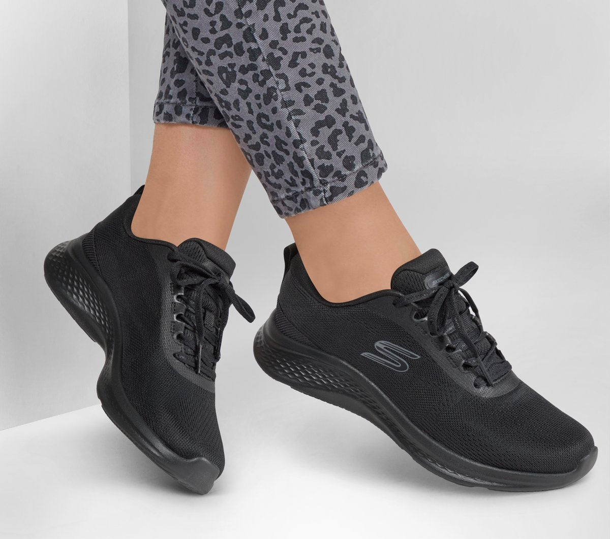 Skechers- Women Skech-Lite Pro 2.0 - Everyday Pace