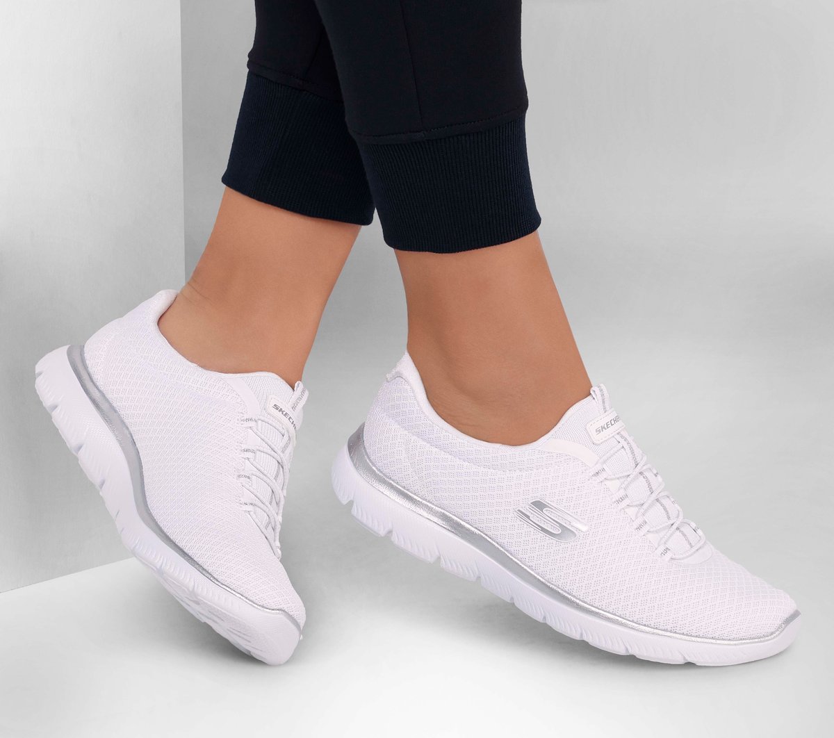 Skechers- Women Summits