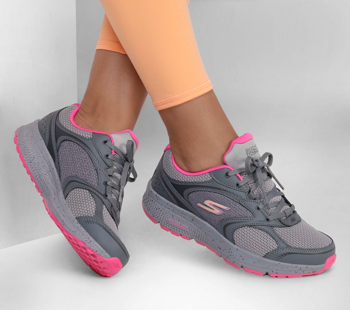Skechers- Women GO RUN Consistent - Vivid Horizon