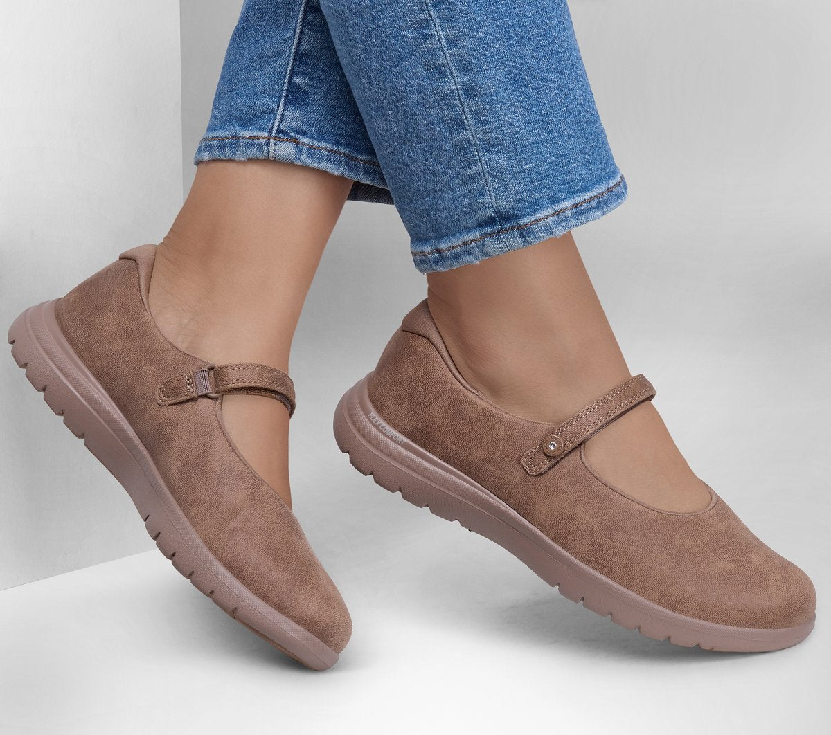 Skechers- Women On-The-GO Flex - Whisper