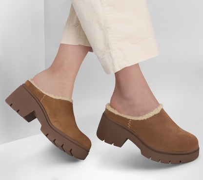Skechers- Women Cozy City