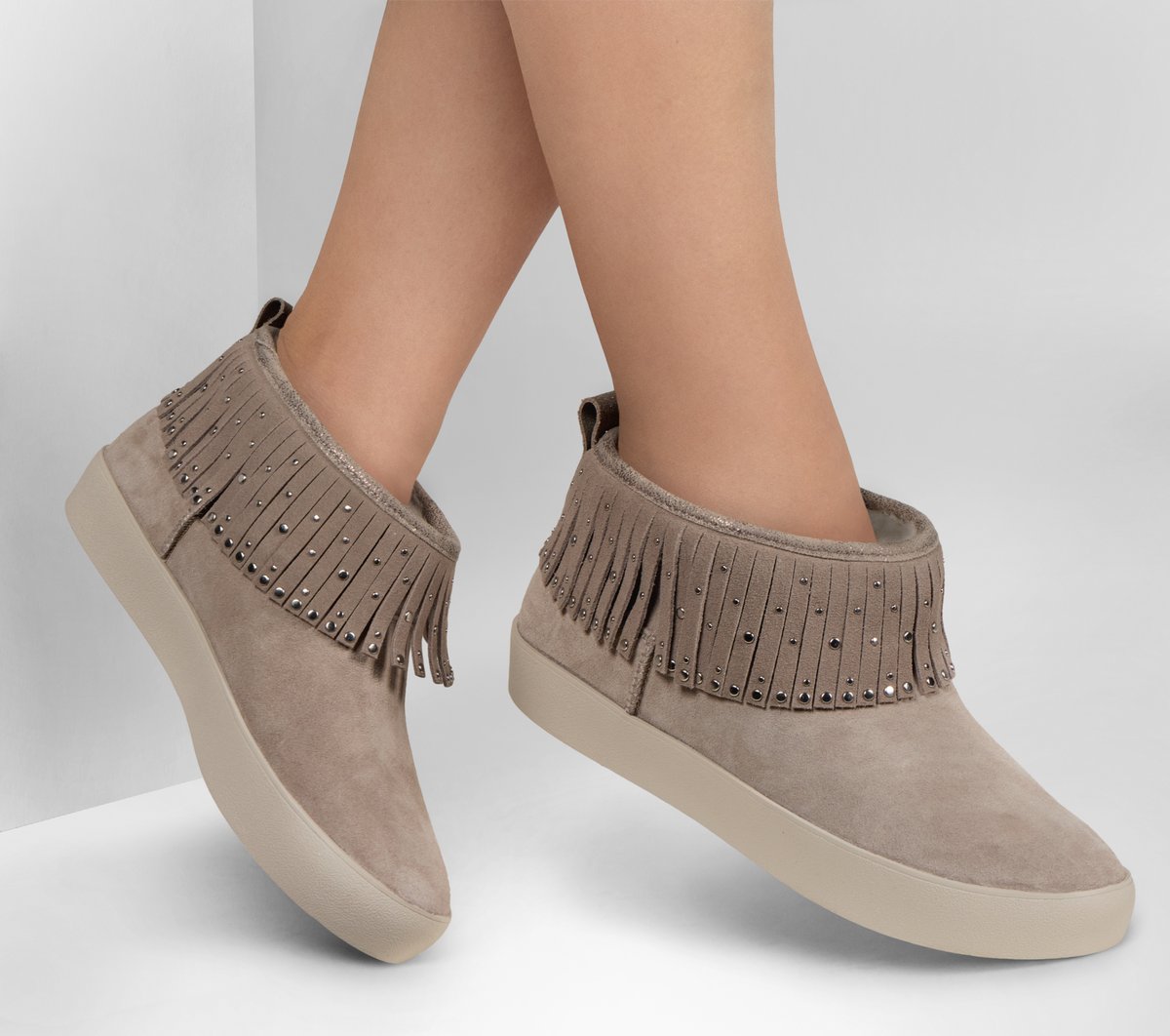 Skechers- Women Strand Star - Fringe Flare