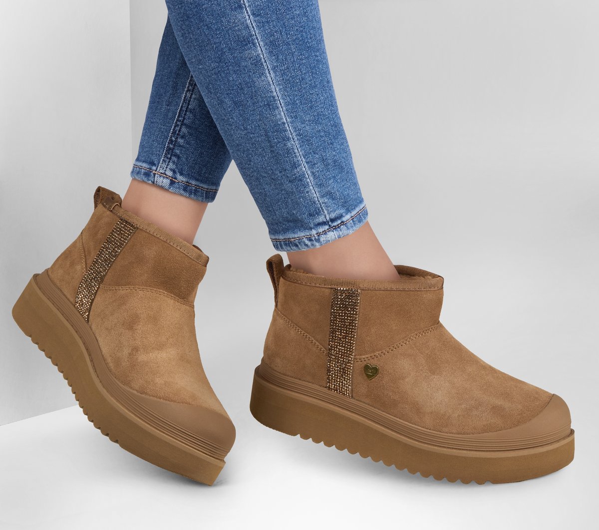 Skechers- Women BOBS Dakota - Heart Hopper