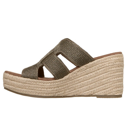 Skechers- Women|New Arrivals Martha Stewart:Iris - Unstoppable