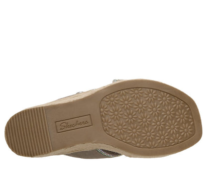 Skechers- Women|New Arrivals Martha Stewart: Iris - Elegant