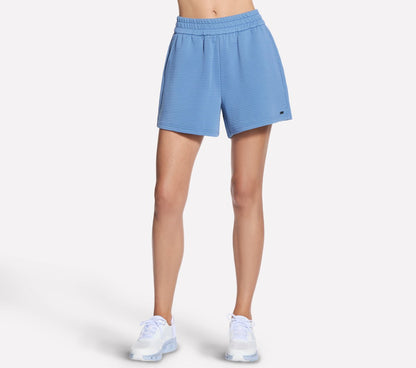 Skechers- Women GO WALK Everywhere 4 Inch Slip-in Short