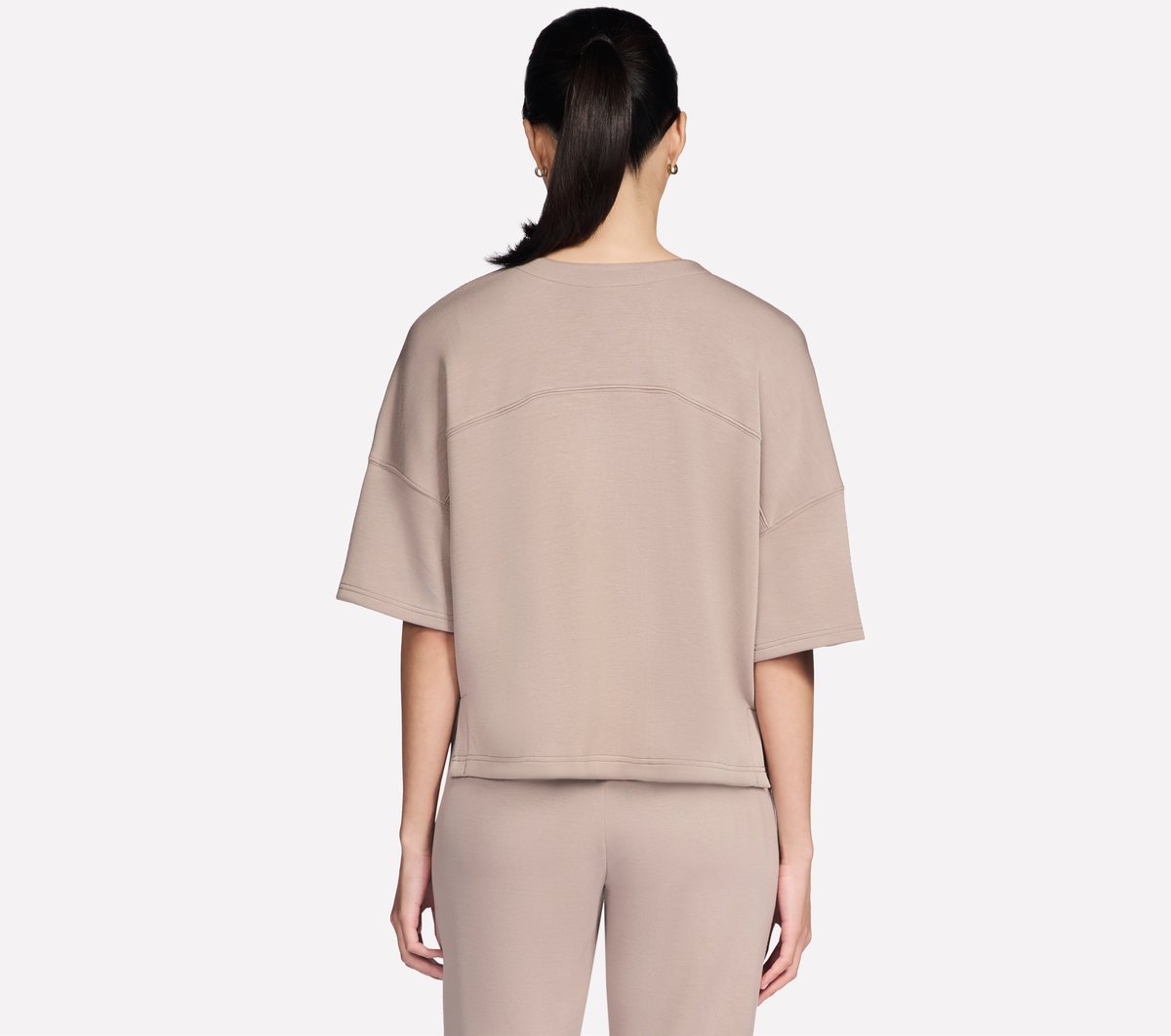 Skechers- Women SKECHLUXE Elevate Tee
