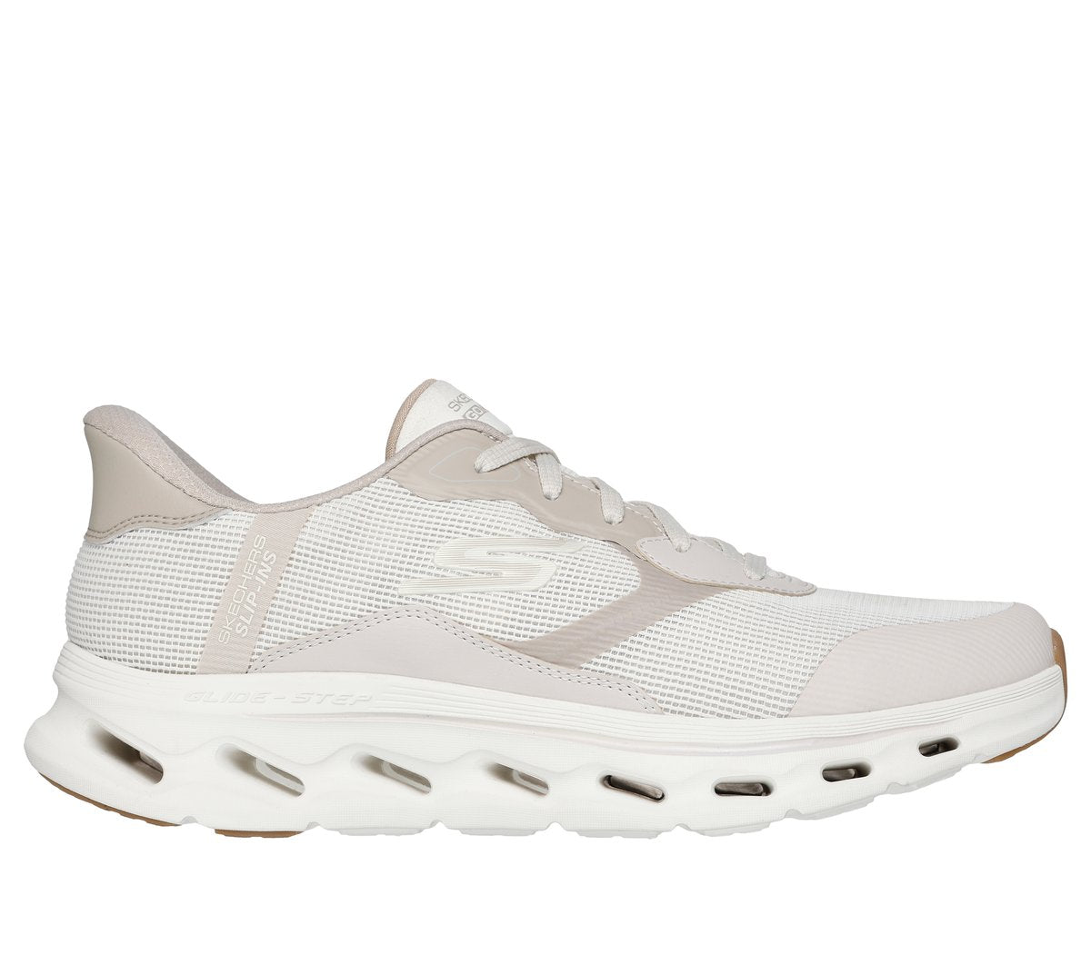 OFF WHITE,7.0,Extra Wide