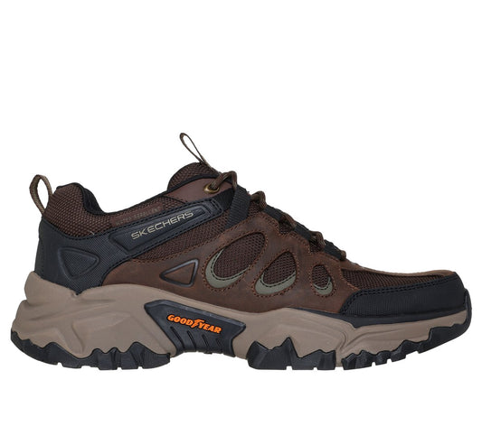 Skechers- Men Relaxed Fit: Terraform - Selvin