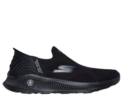 Skechers- Men Slip-ins: GO WALK Anywhere - The Tourist