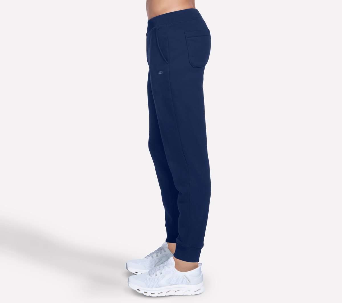 Skechers- Men Max Soft Fleece Jogger