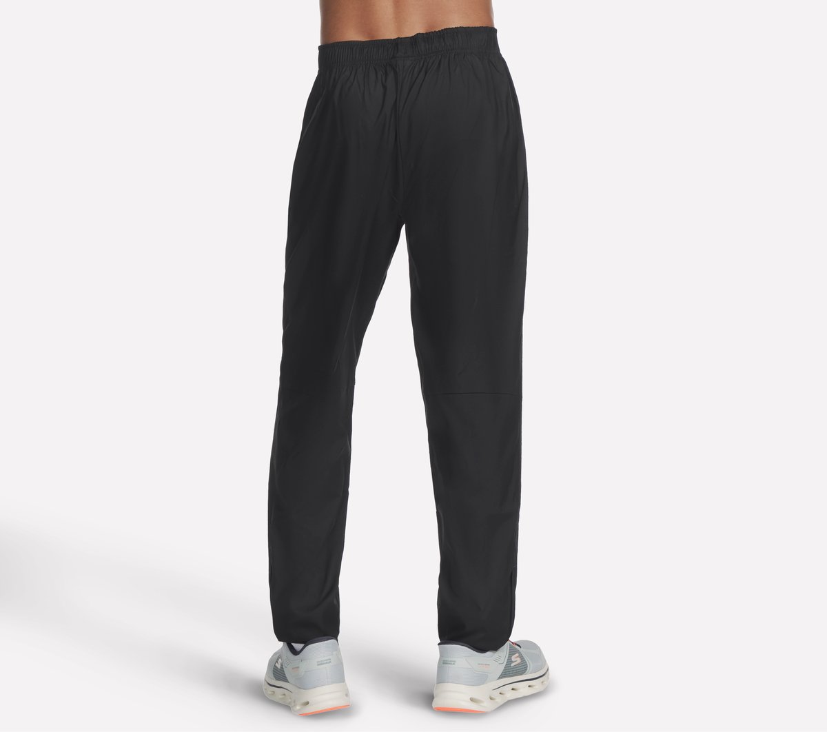 Skechers- Men Hoops Track Pant