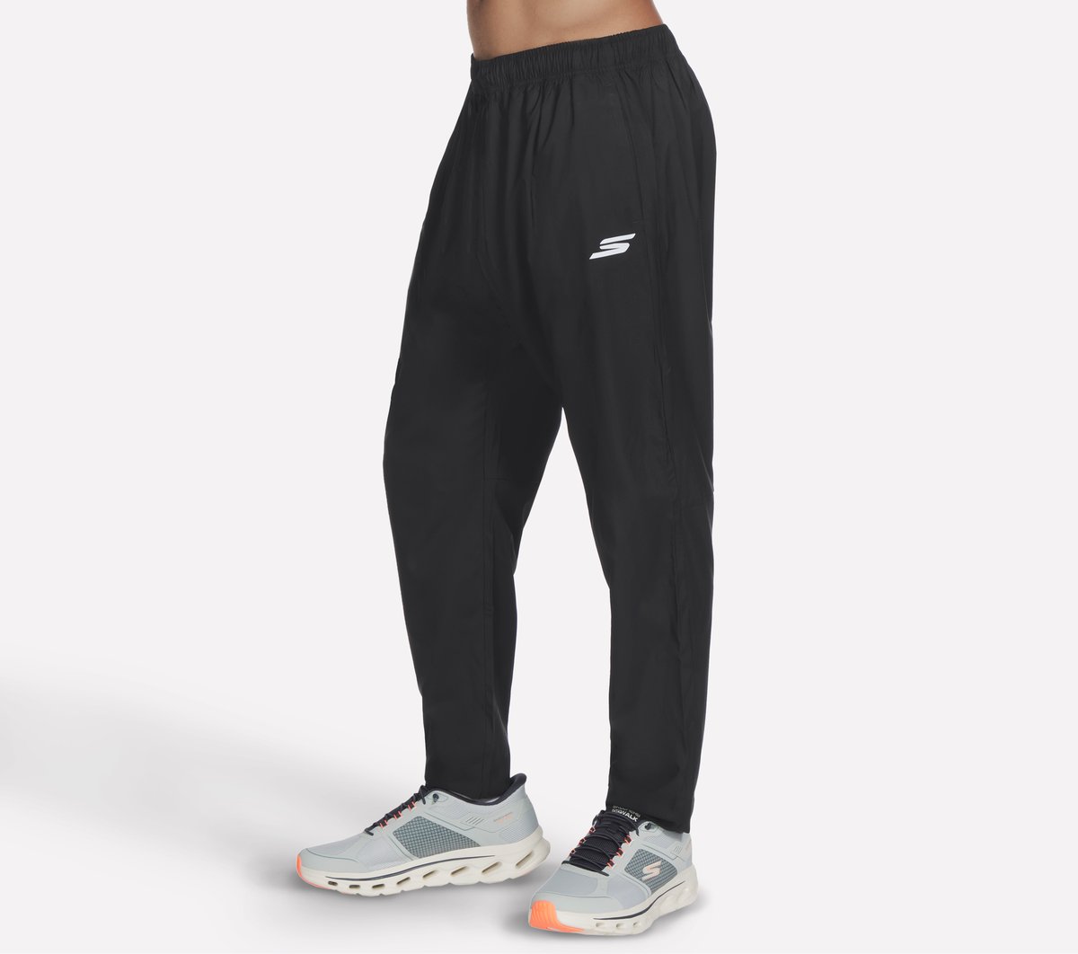 Skechers- Men Hoops Track Pant