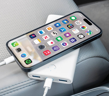 Skechers- Clothing 10k 20W USB-C Portable Power Bank Charger