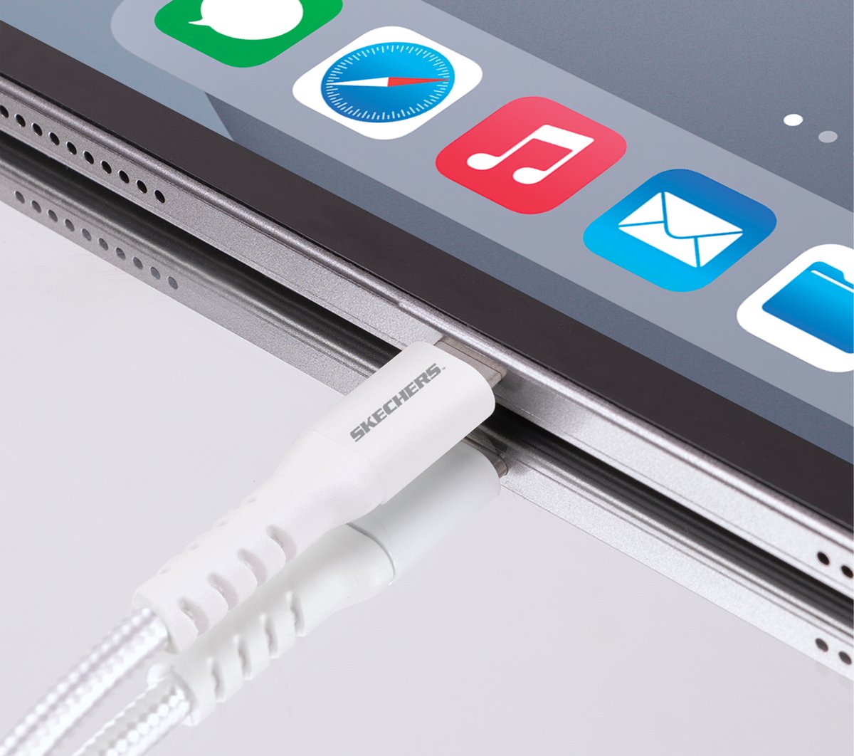 Skechers- Clothing Lightning to USB-C Charging Cable