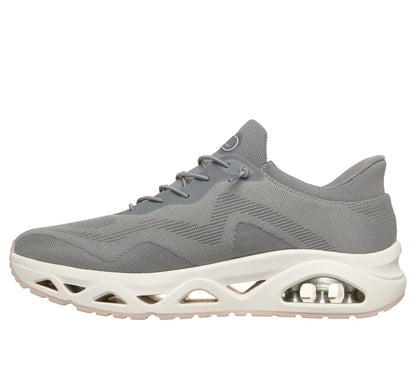 Skechers- New Arrivals Slip-ins: UNO Glide-Step - Air Gliders