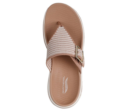 Skechers- New Arrivals GO WALK Arch Fit 2.0 Sandal -Resort Day