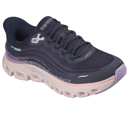 Skechers- New Arrivals Slip-ins: Arch Fit Glide-Step Wave