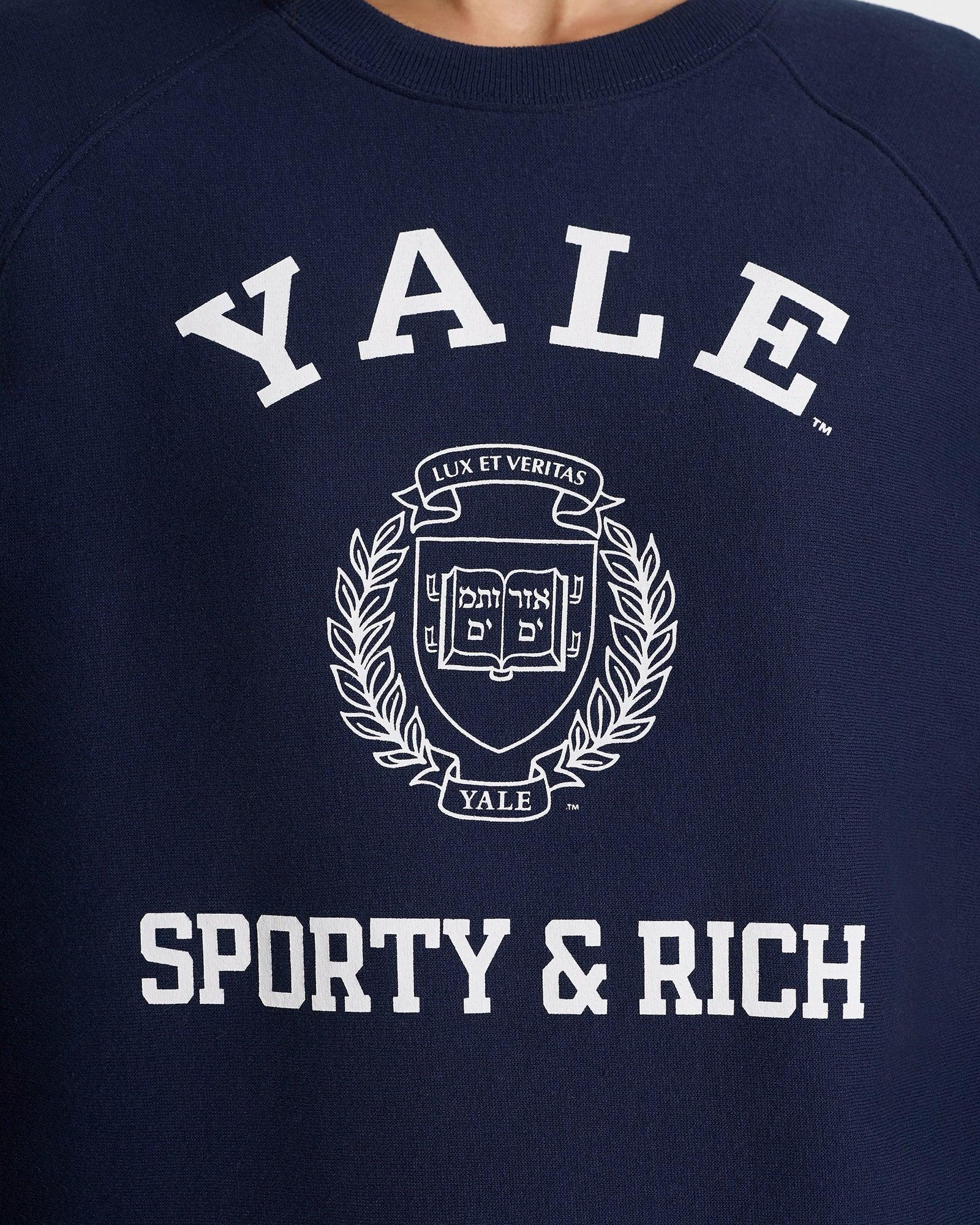 Veritas Soft Crewneck - Navy/White