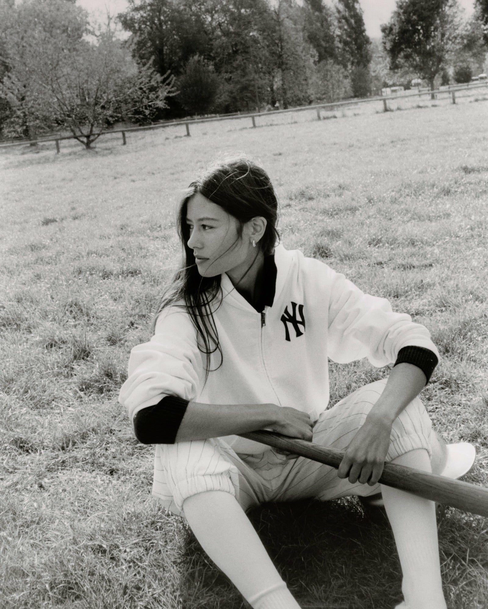 Heritage Yankees Serif Zip Hoodie - White/Navy