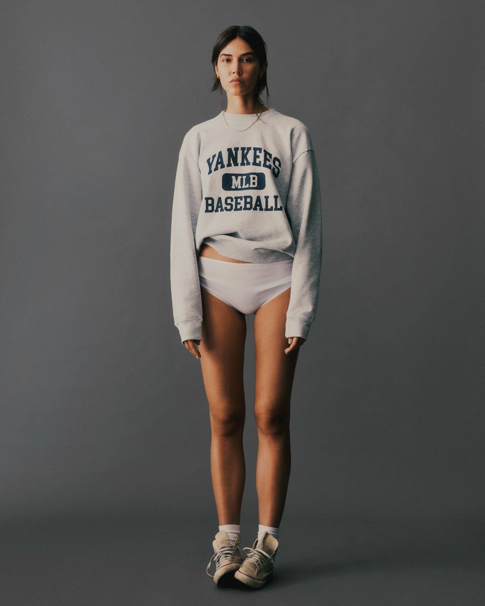 Yankees Ivy Crewneck - Heather Gray/Navy