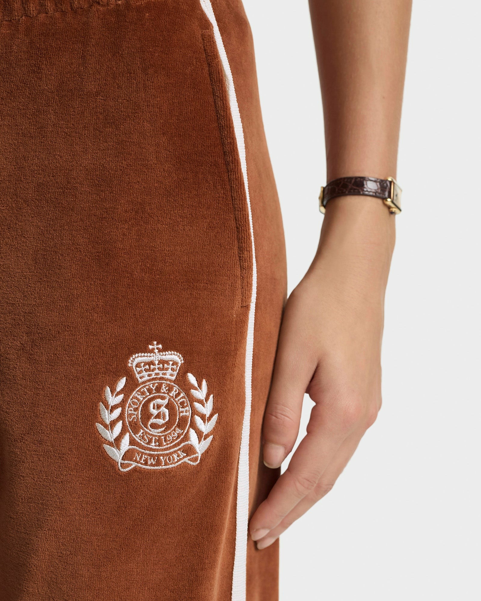NY Crest Velour Sweatpant - Tobacco/Ecru